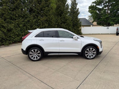 2023 Cadillac XT4 Premium Luxury