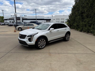 2023 Cadillac XT4 Premium Luxury