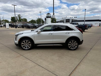 2023 Cadillac XT4 Premium Luxury