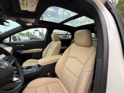 2024 Cadillac XT4 Premium Luxury