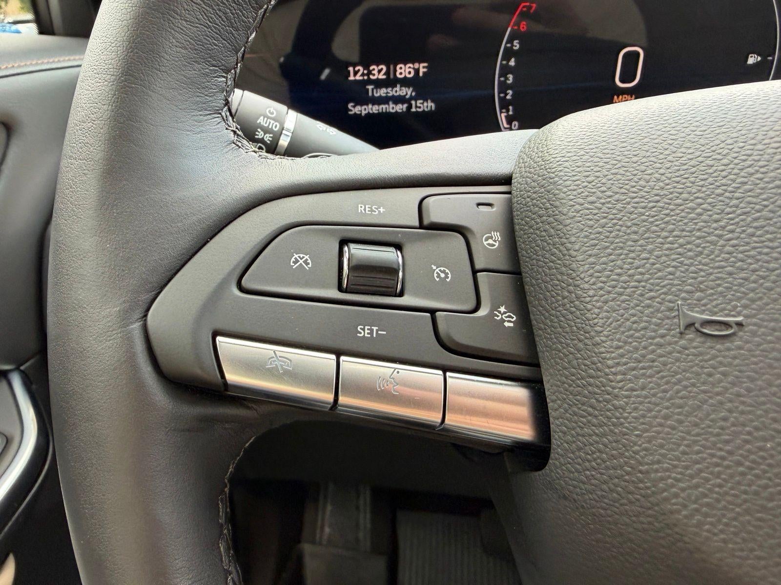 2024 Cadillac XT4 Premium Luxury