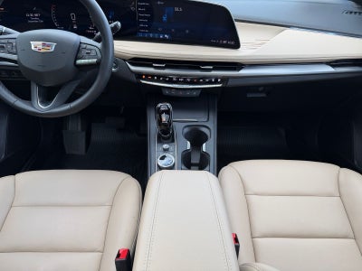 2024 Cadillac XT4 Premium Luxury