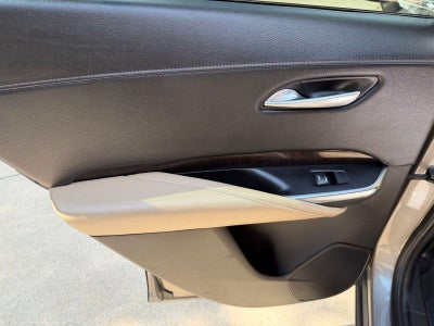 2024 Cadillac XT4 Premium Luxury