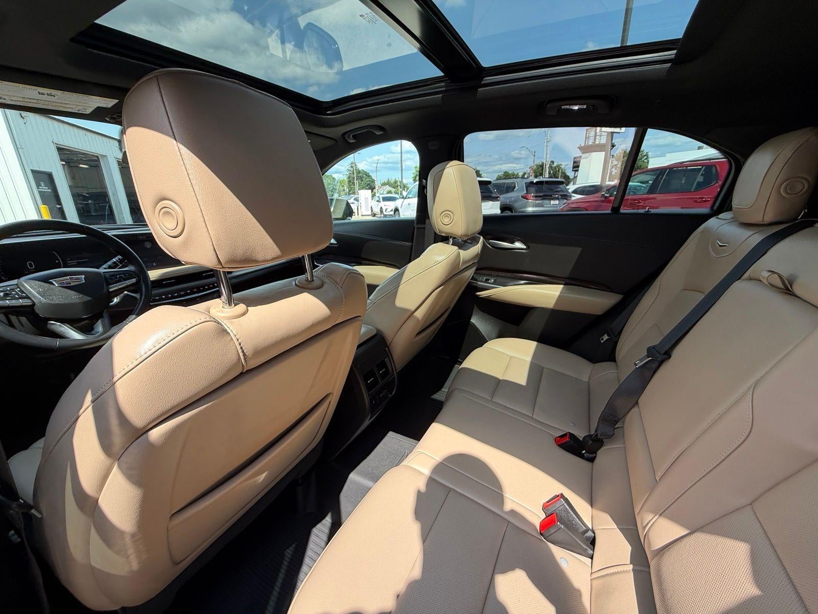 2024 Cadillac XT4 Premium Luxury