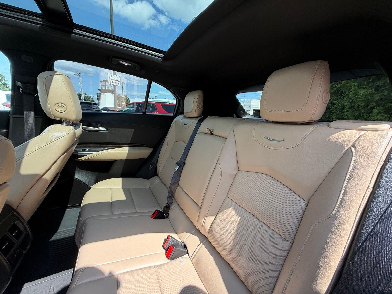 2024 Cadillac XT4 Premium Luxury