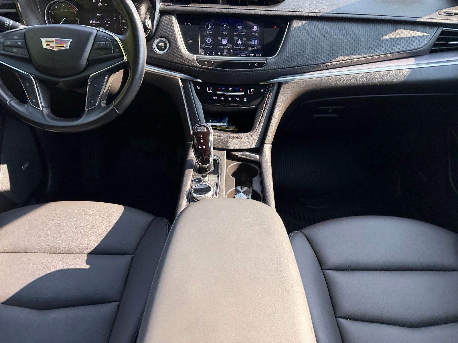 2023 Cadillac XT5 Luxury