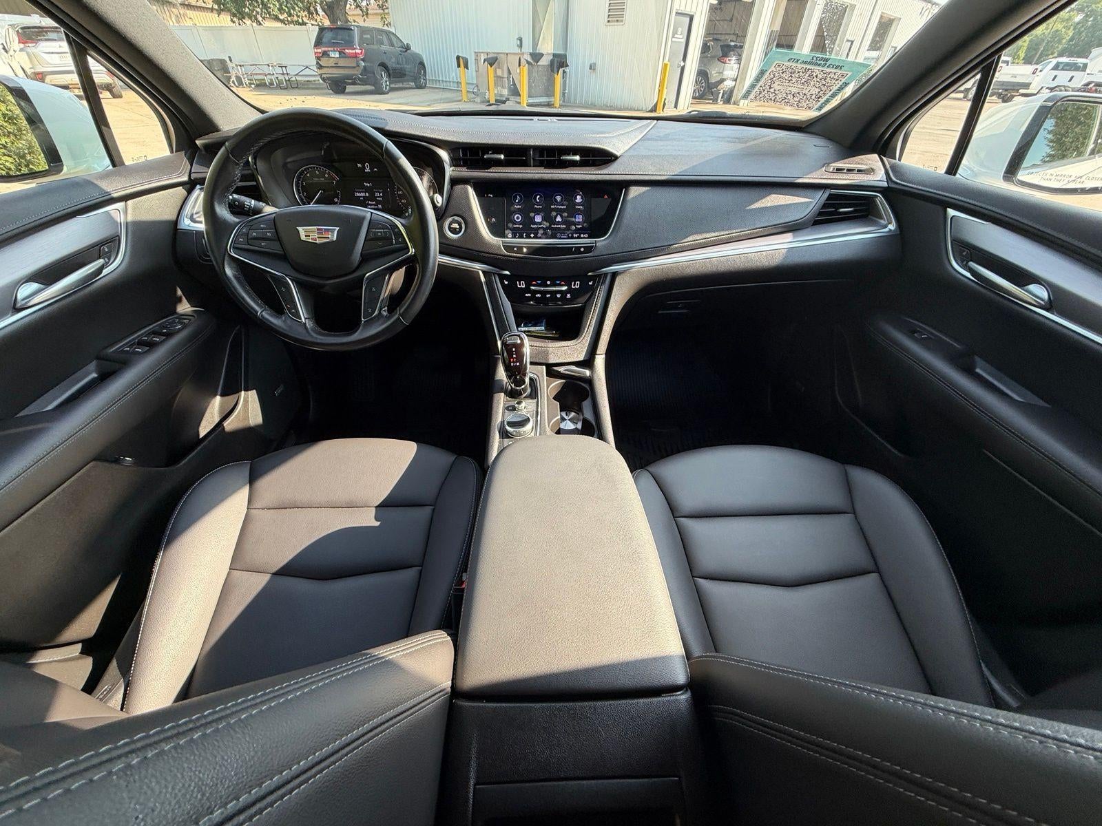 2023 Cadillac XT5 Luxury