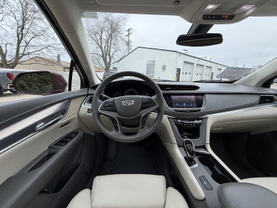 2017 Cadillac XT5 Luxury