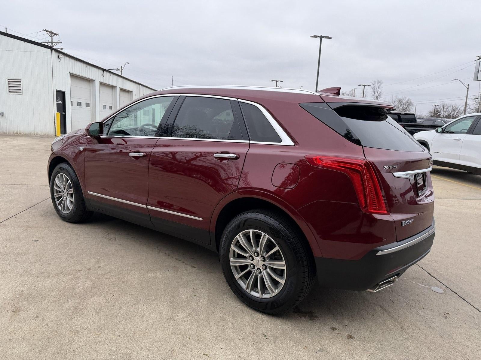2017 Cadillac XT5 Luxury