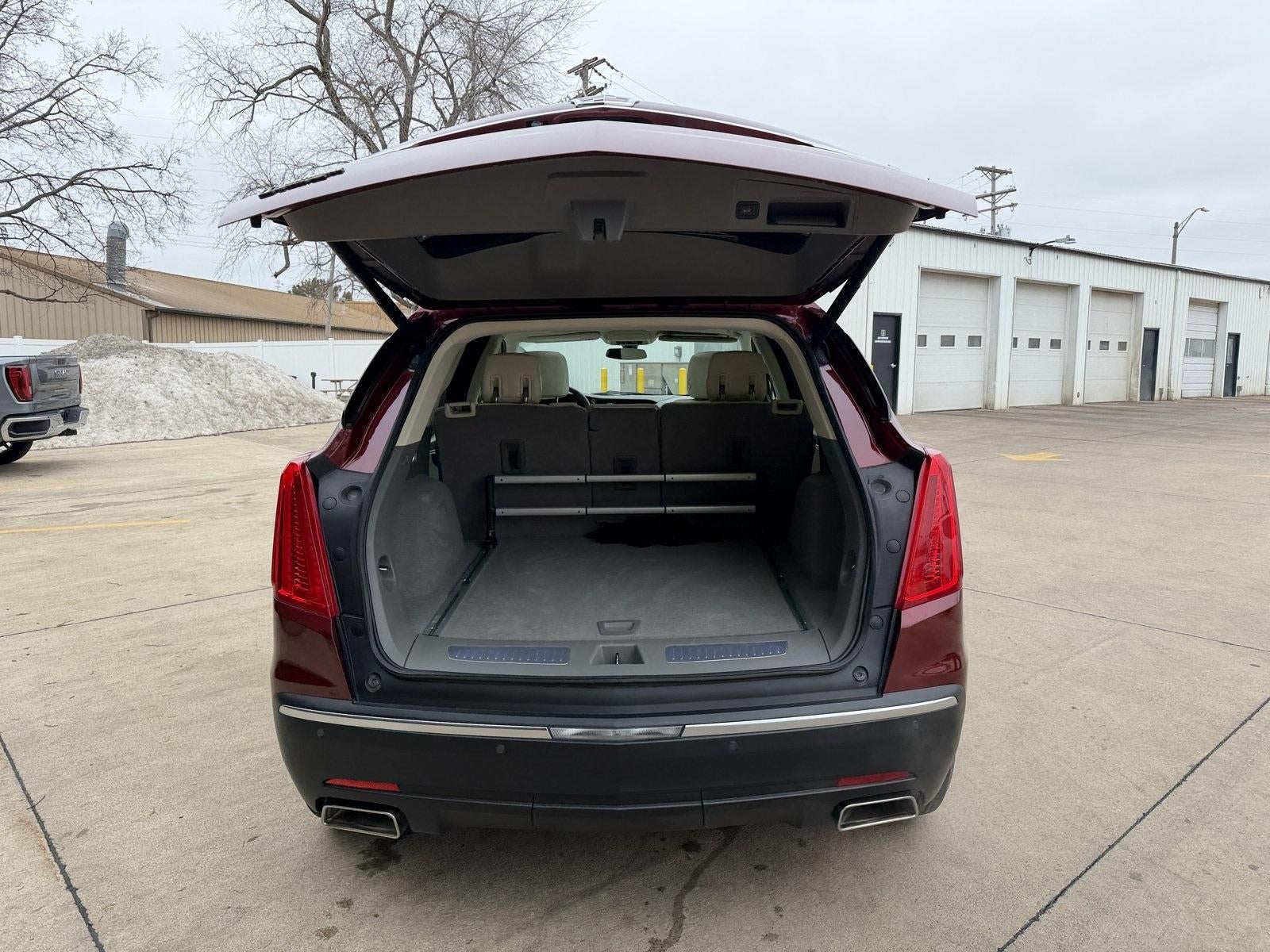 2017 Cadillac XT5 Luxury