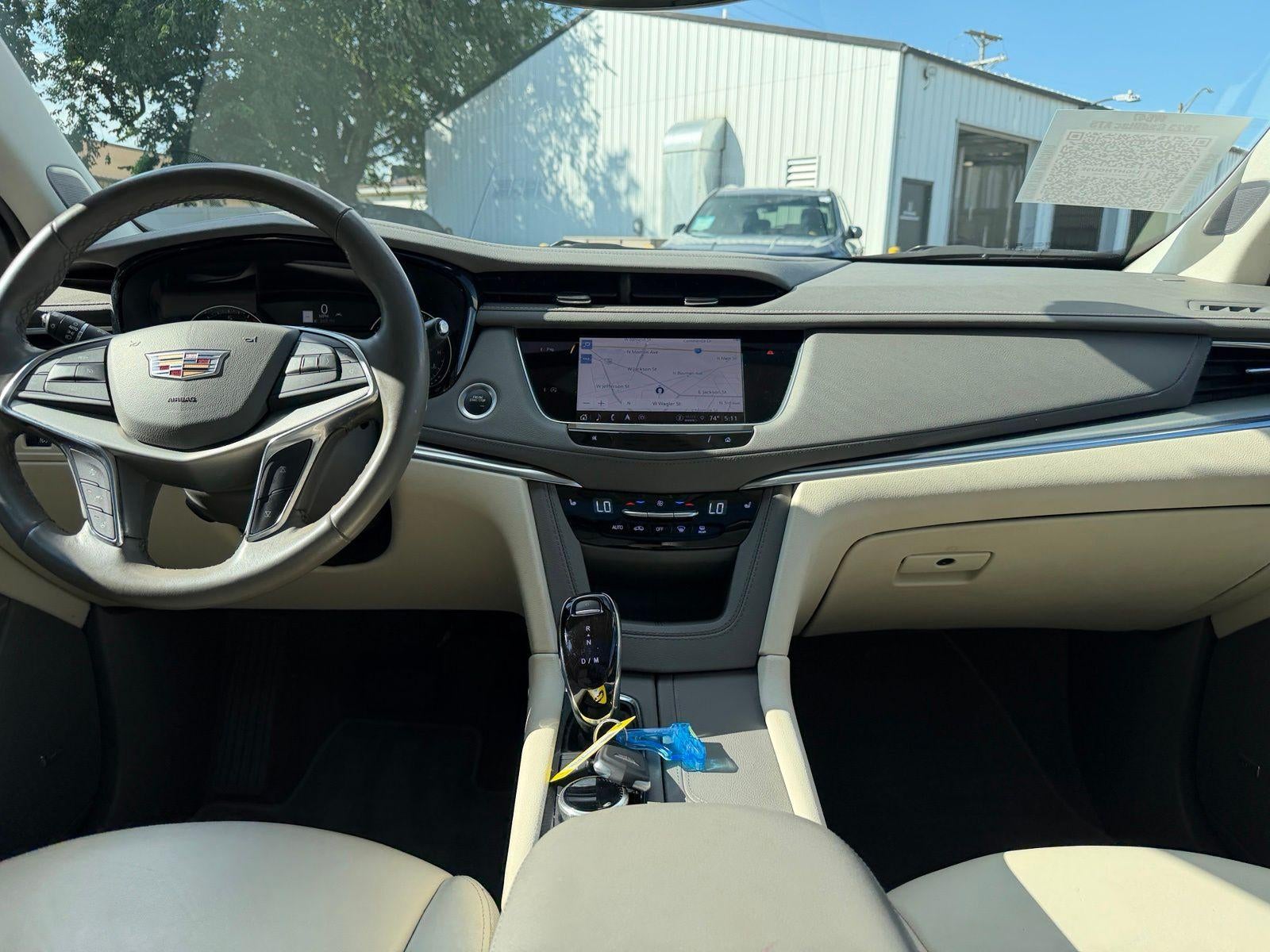 2023 Cadillac XT5 Premium Luxury