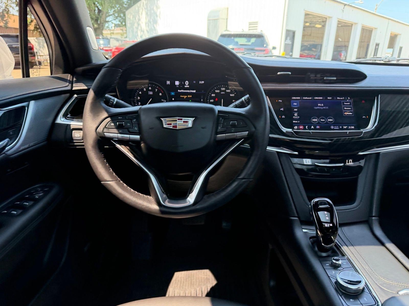 2023 Cadillac XT6 Premium Luxury