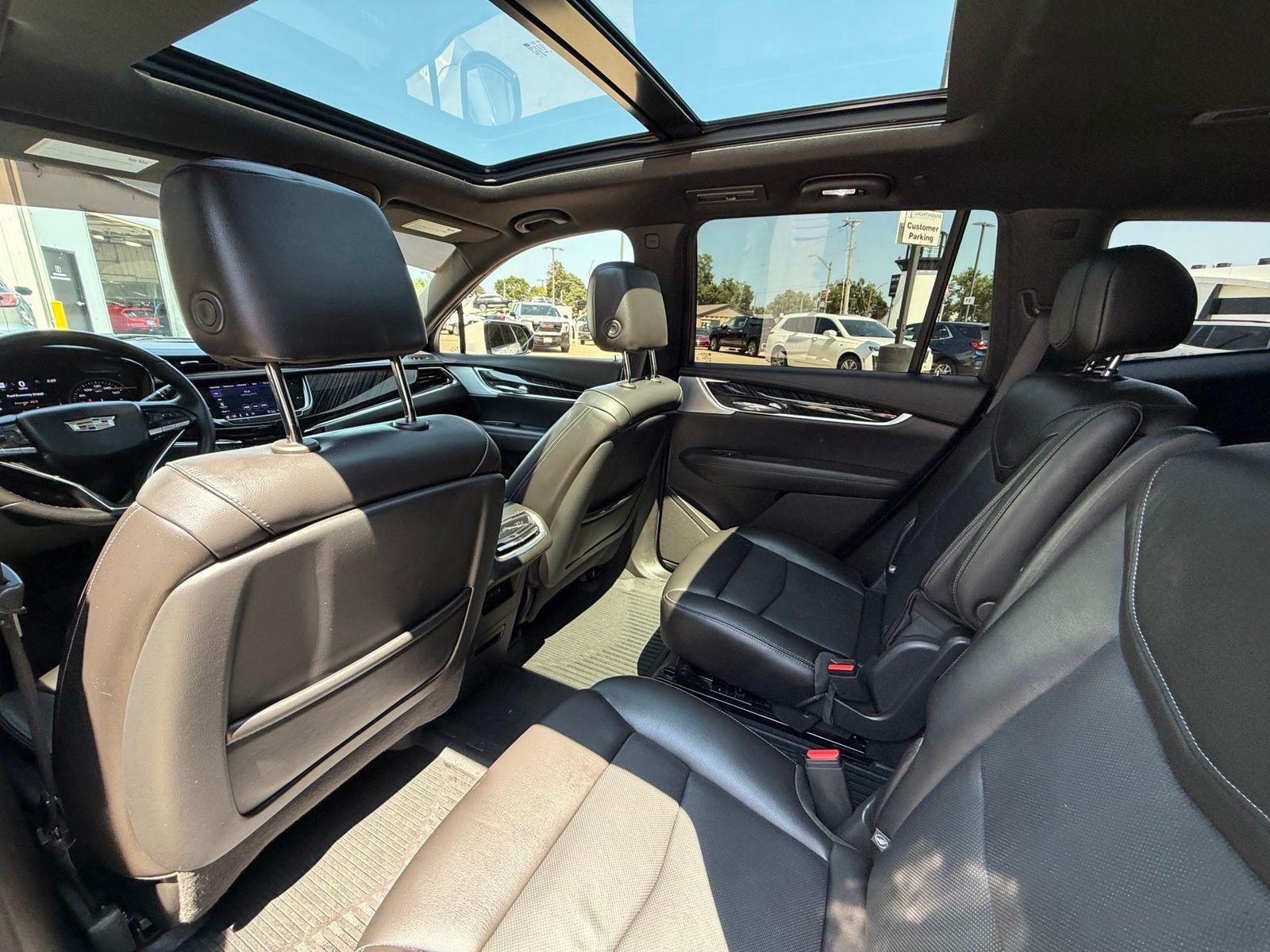 2023 Cadillac XT6 Premium Luxury