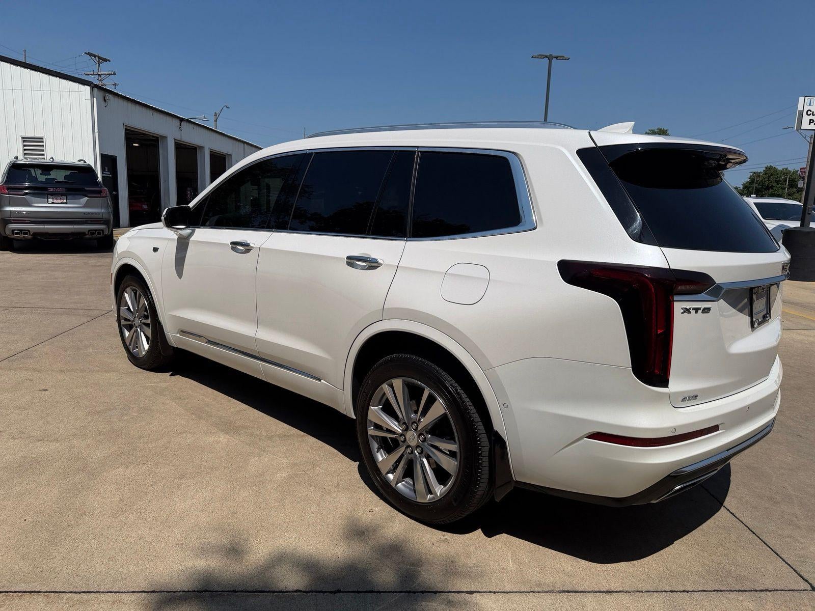 2023 Cadillac XT6 Premium Luxury