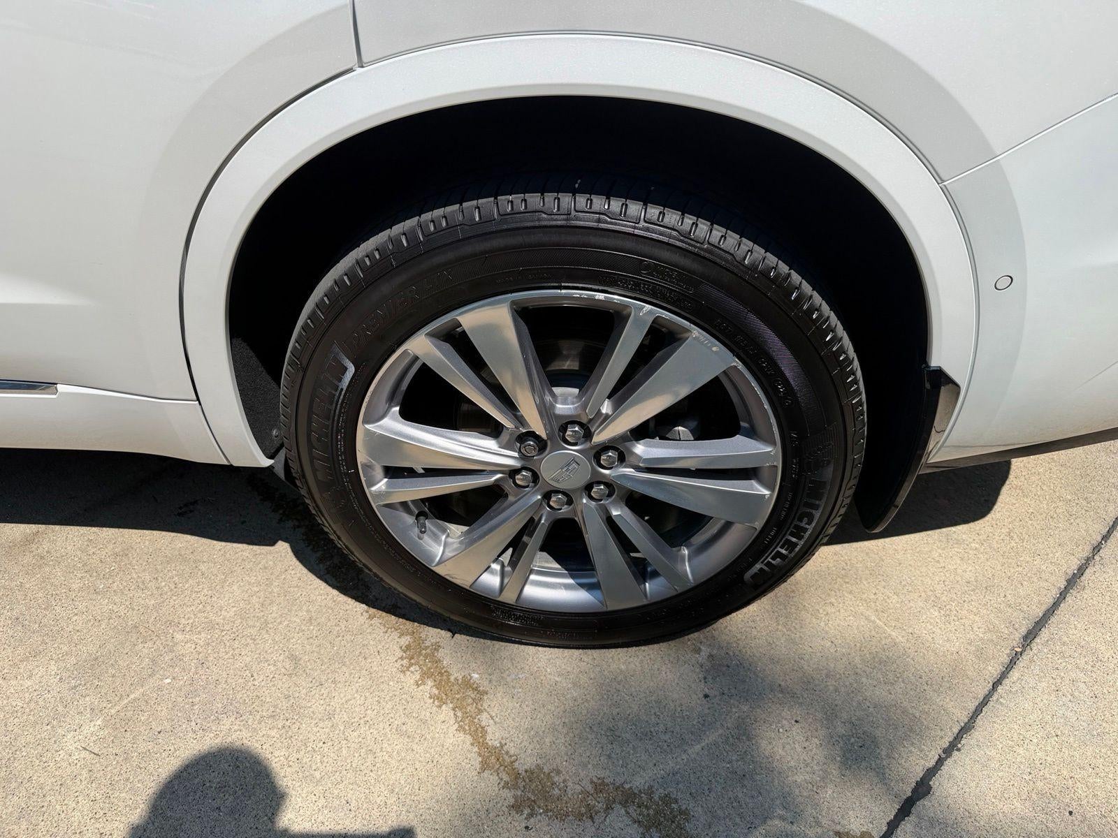 2023 Cadillac XT6 Premium Luxury