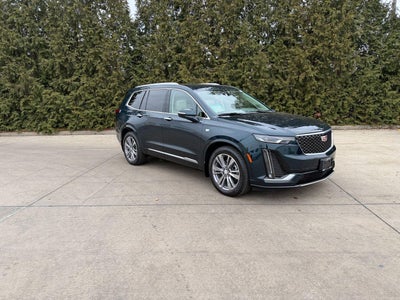 2025 Cadillac XT6 Premium Luxury