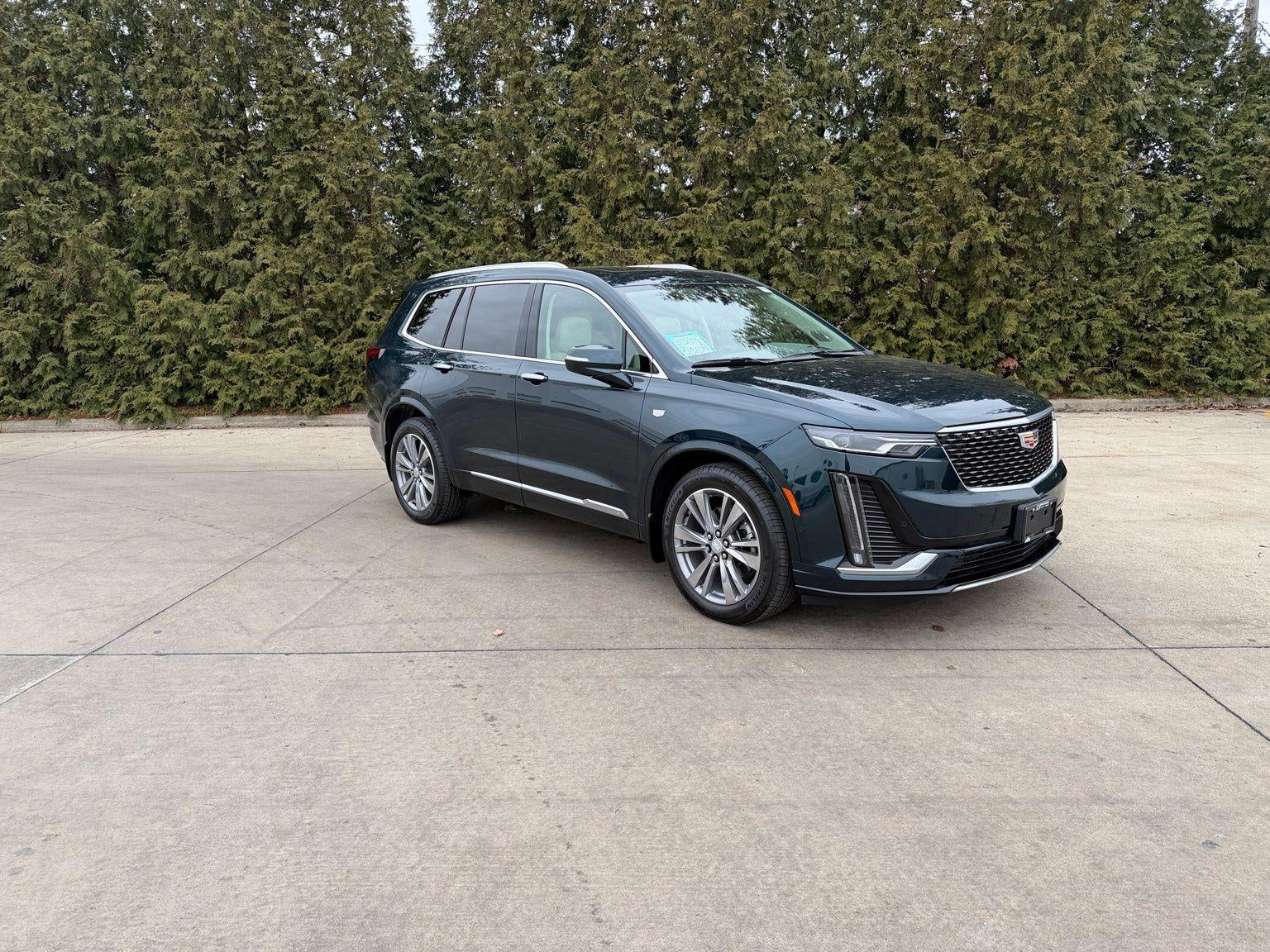 2025 Cadillac XT6 Premium Luxury