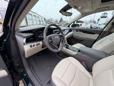 2025 Cadillac XT6 Premium Luxury