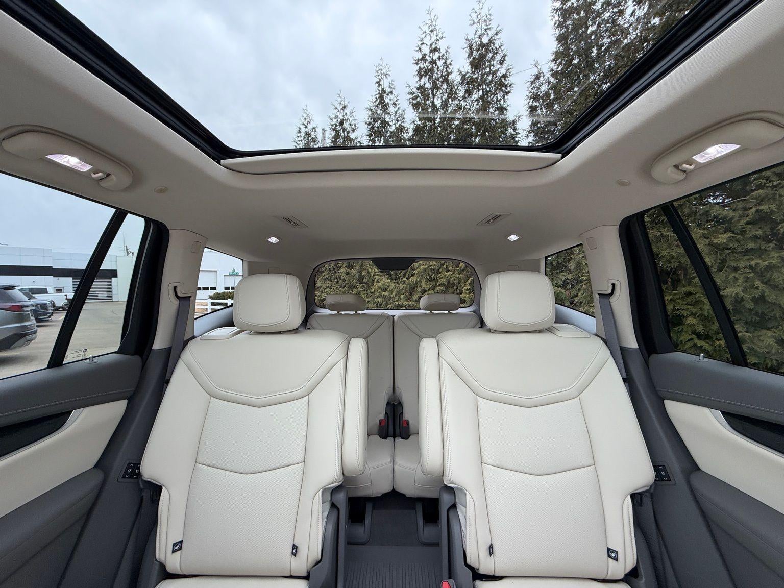 2025 Cadillac XT6 Premium Luxury