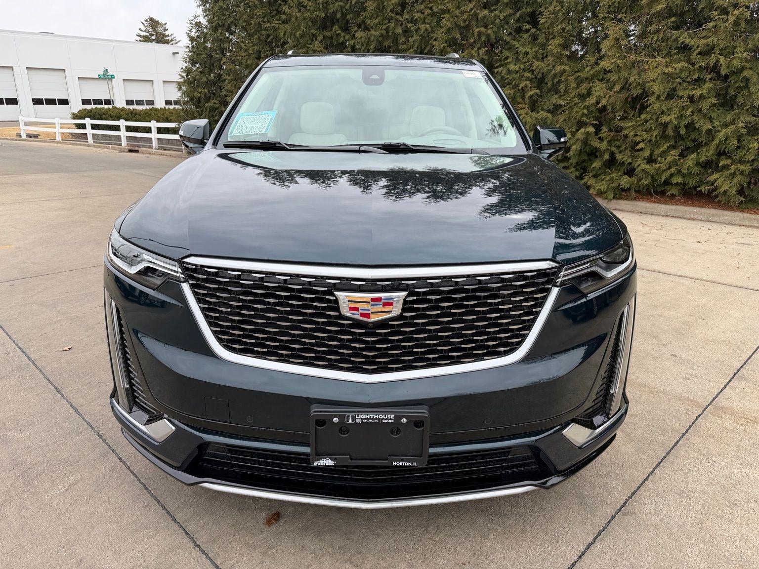2025 Cadillac XT6 Premium Luxury