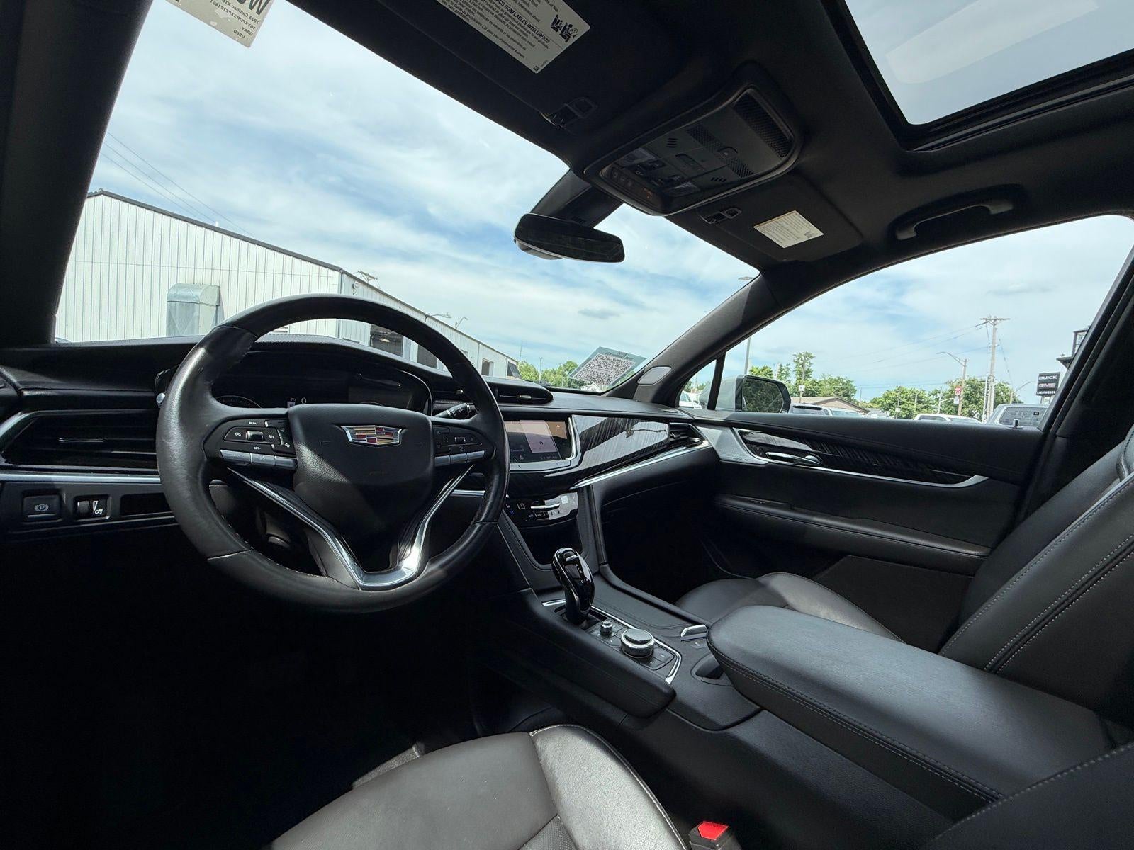 2023 Cadillac XT6 Premium Luxury
