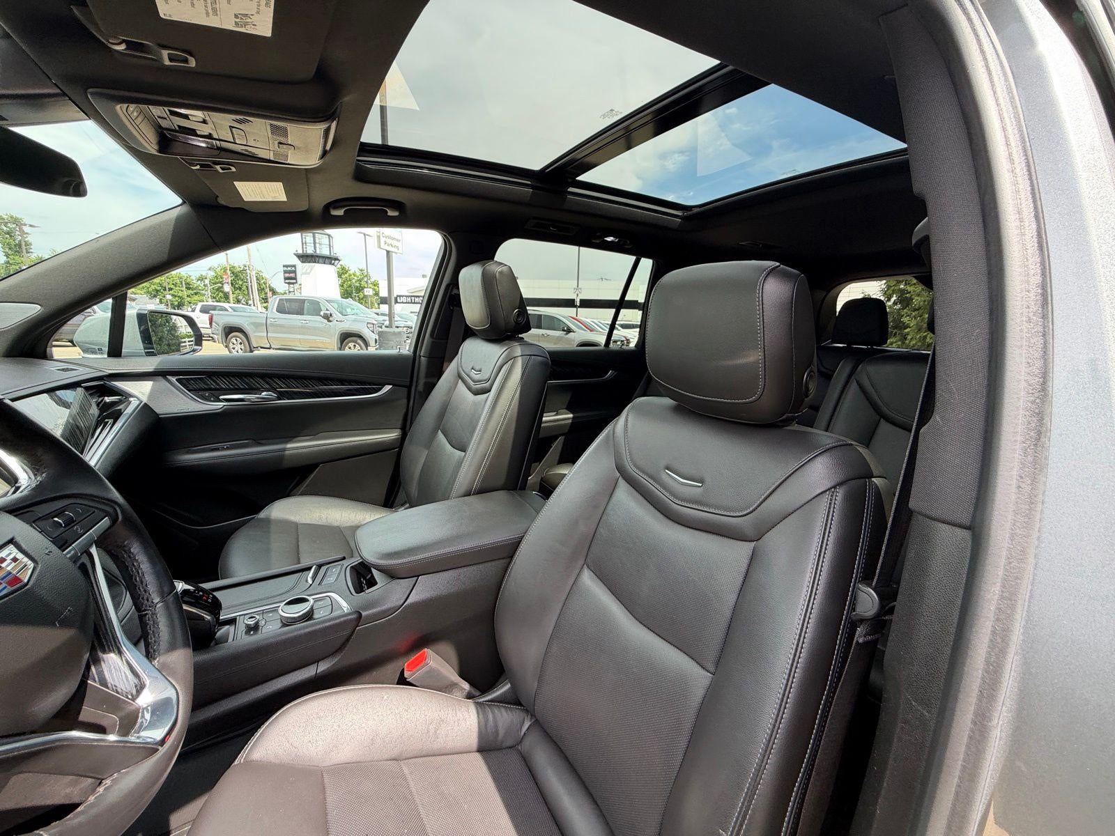 2023 Cadillac XT6 Premium Luxury