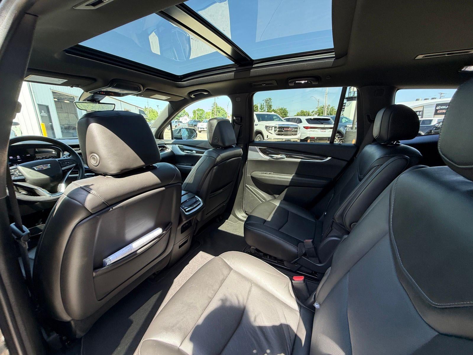 2024 Cadillac XT6 Sport