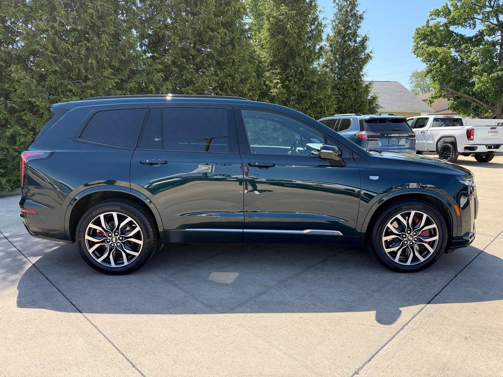 2024 Cadillac XT6 Sport