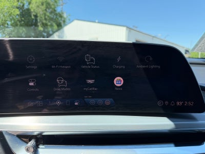 2024 Cadillac LYRIQ Sport