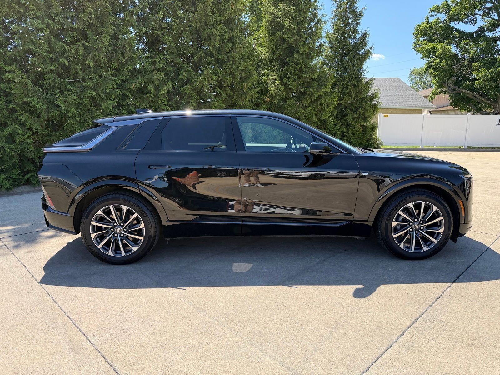 2024 Cadillac LYRIQ Sport
