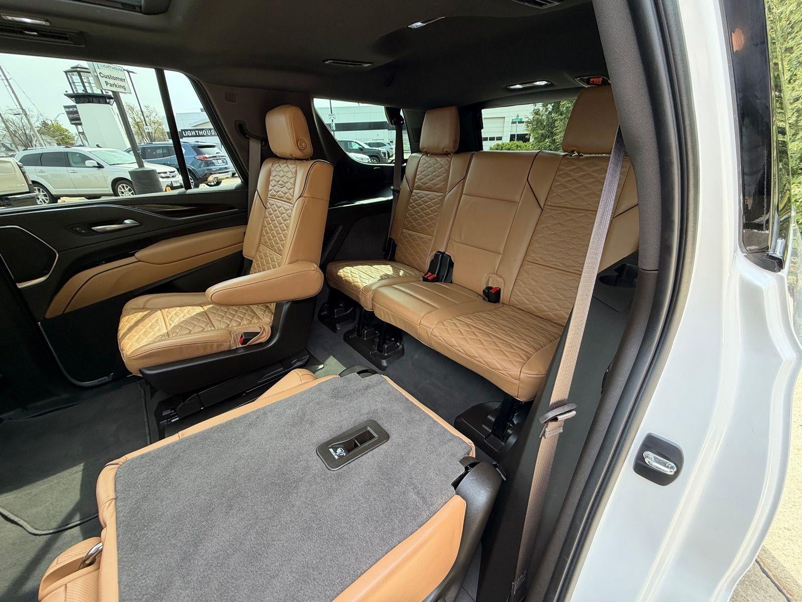 2021 Cadillac Escalade Sport