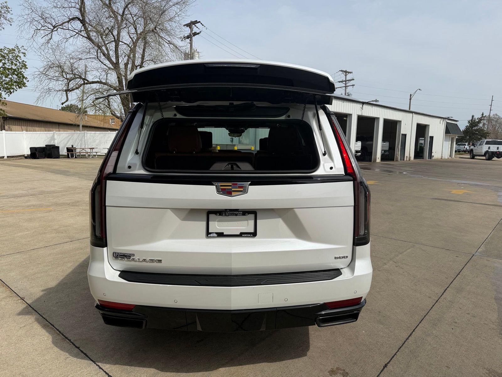 2021 Cadillac Escalade Sport