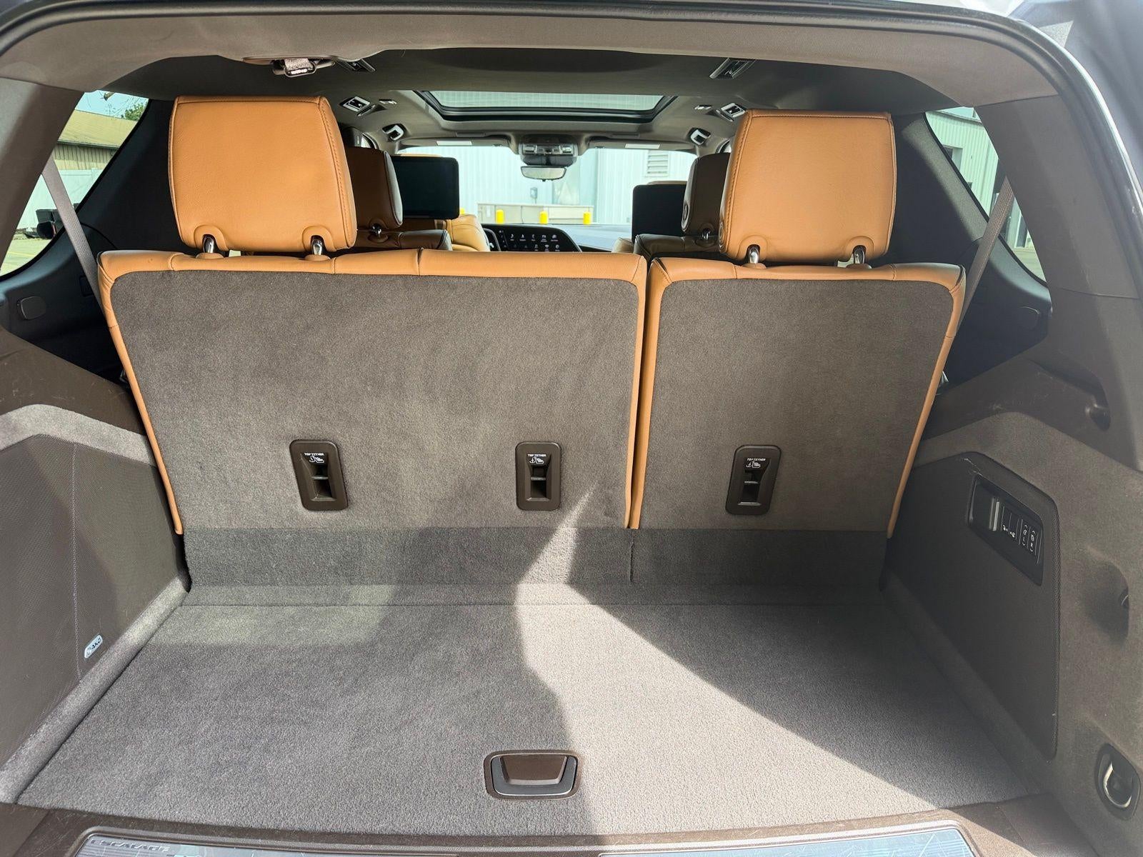 2021 Cadillac Escalade Sport