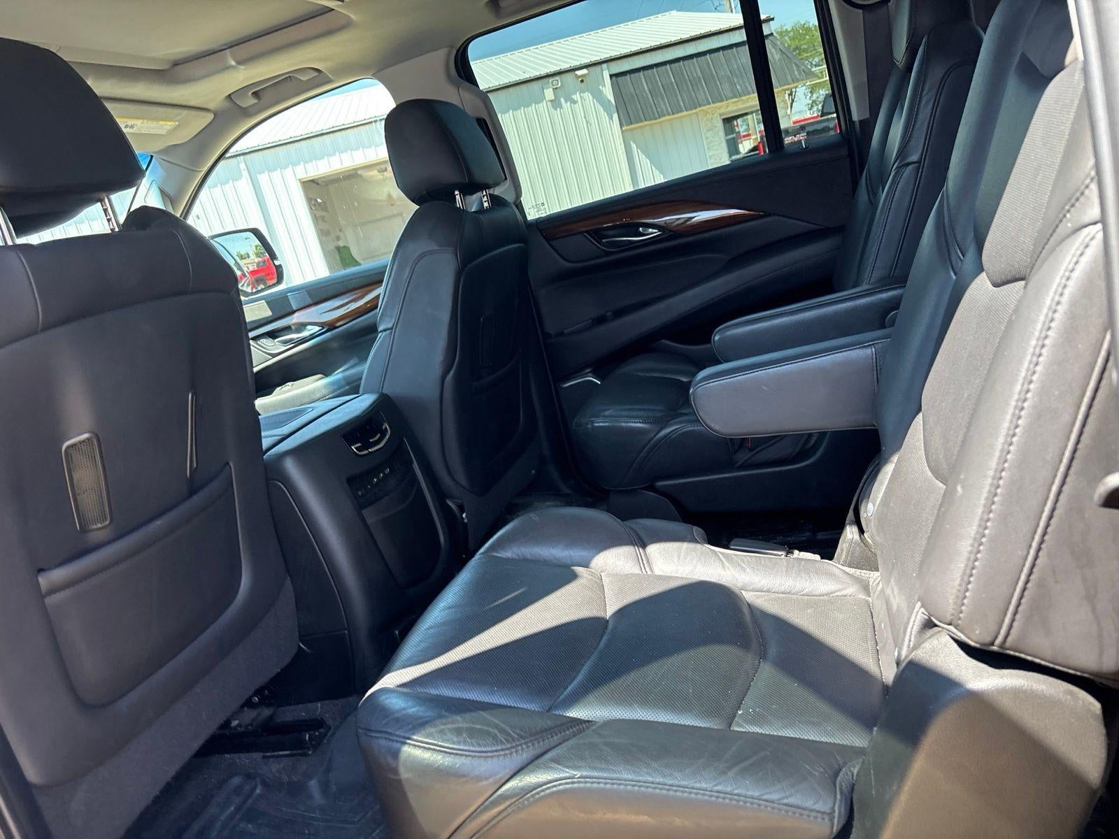 2020 Cadillac Escalade ESV Premium