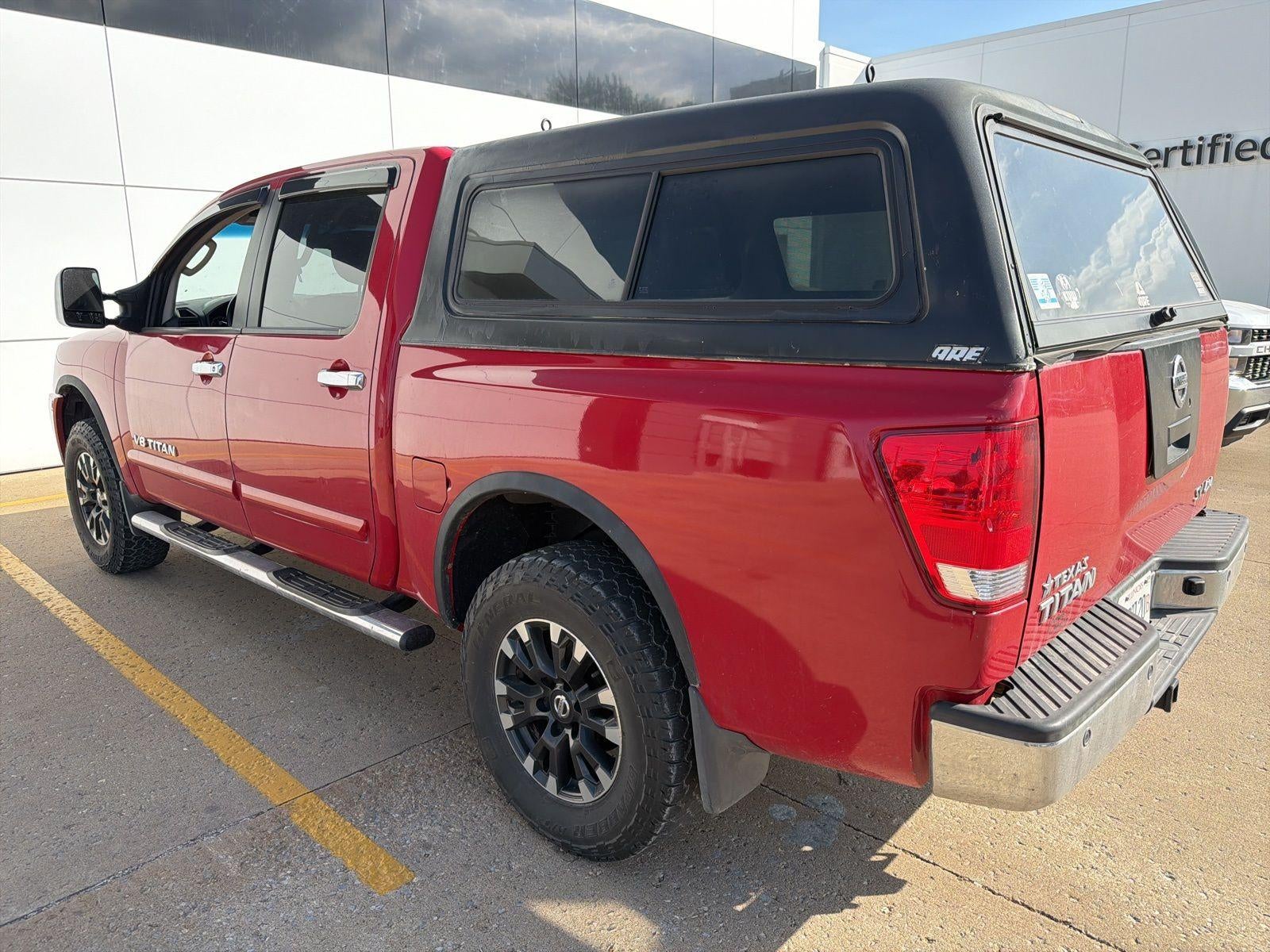 2011 Nissan Titan SV