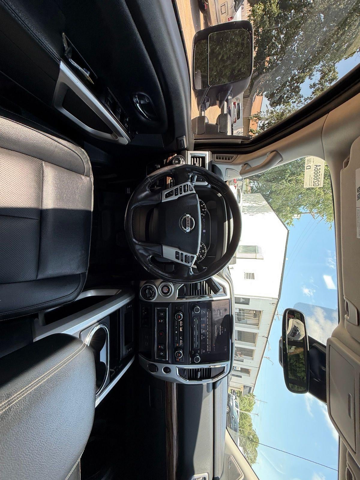 2021 Nissan Titan SL