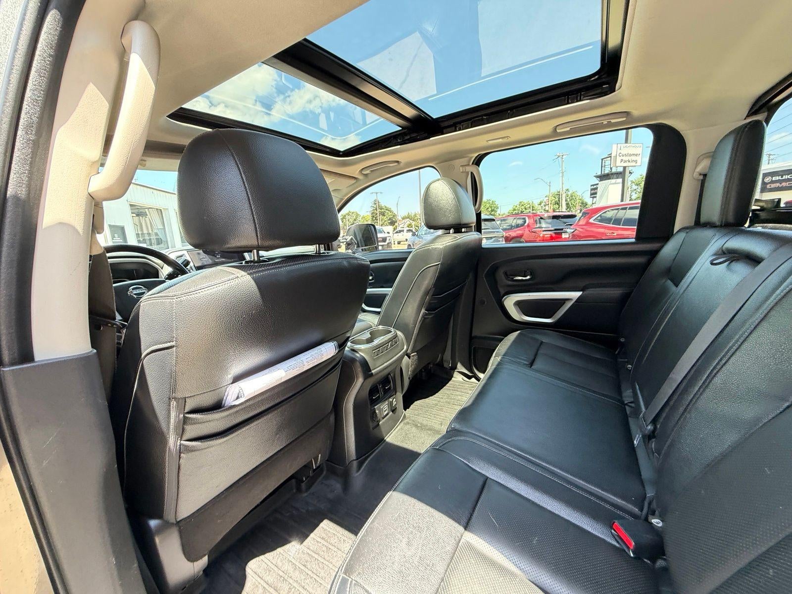 2021 Nissan Titan SL