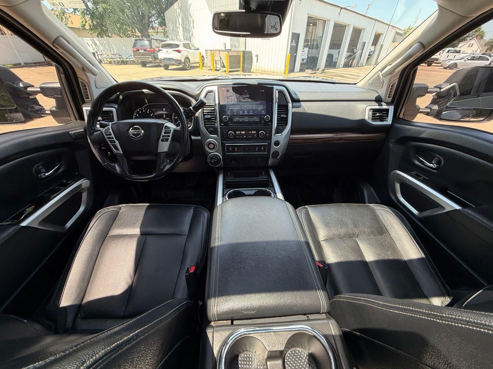 2021 Nissan Titan SL