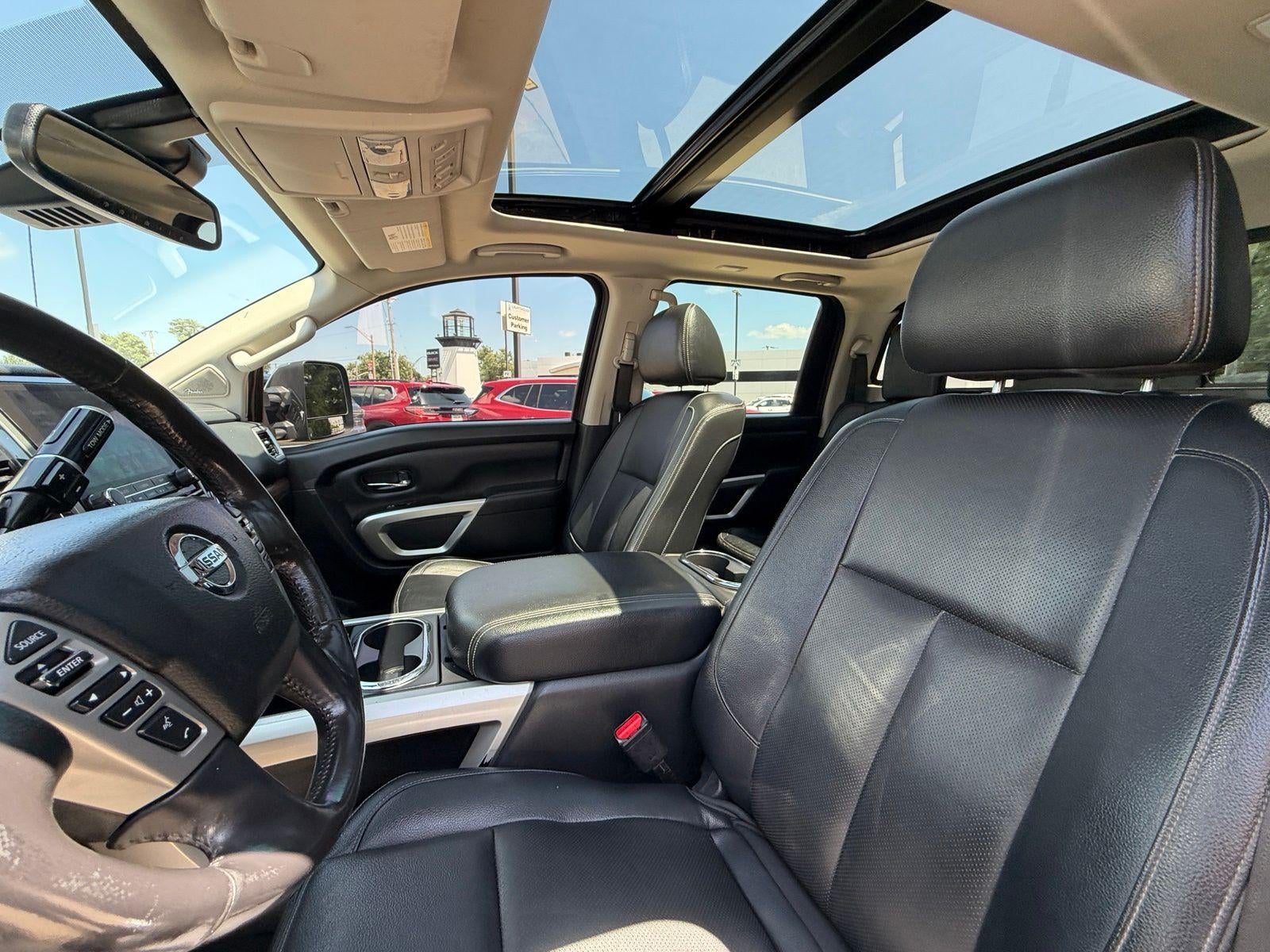 2021 Nissan Titan SL