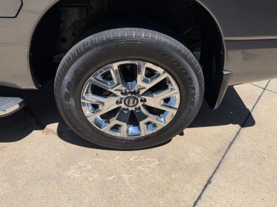 2021 Nissan Titan SL