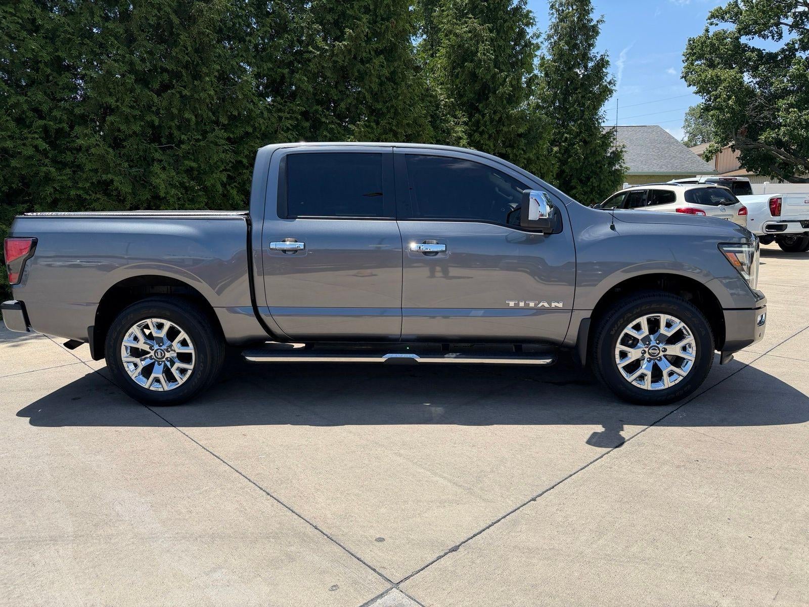 2021 Nissan Titan SL