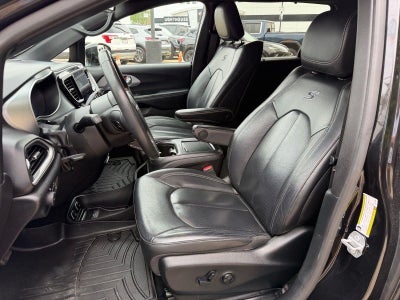 2020 Chrysler Pacifica Touring L Plus