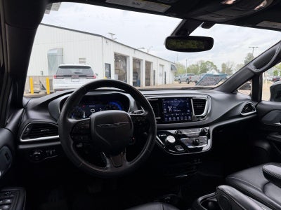 2020 Chrysler Pacifica Touring L Plus