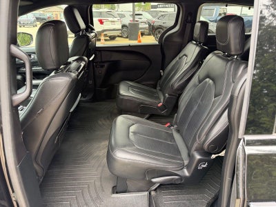 2020 Chrysler Pacifica Touring L Plus