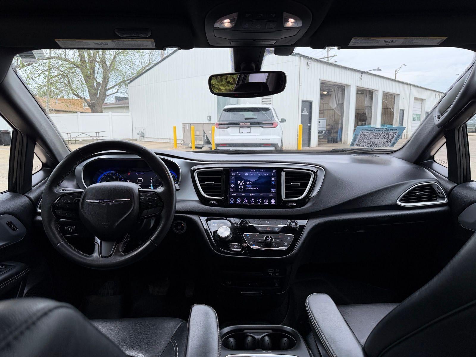 2020 Chrysler Pacifica Touring L Plus