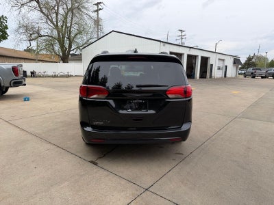2020 Chrysler Pacifica Touring L Plus