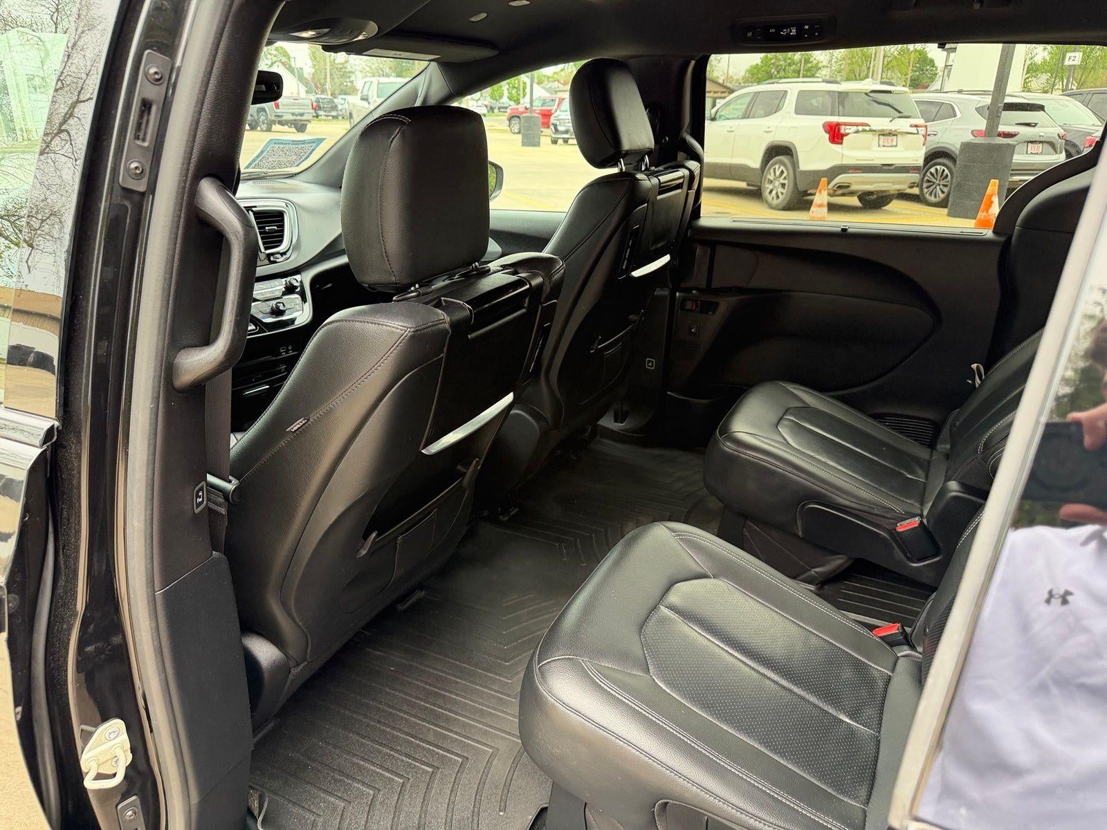 2020 Chrysler Pacifica Touring L Plus