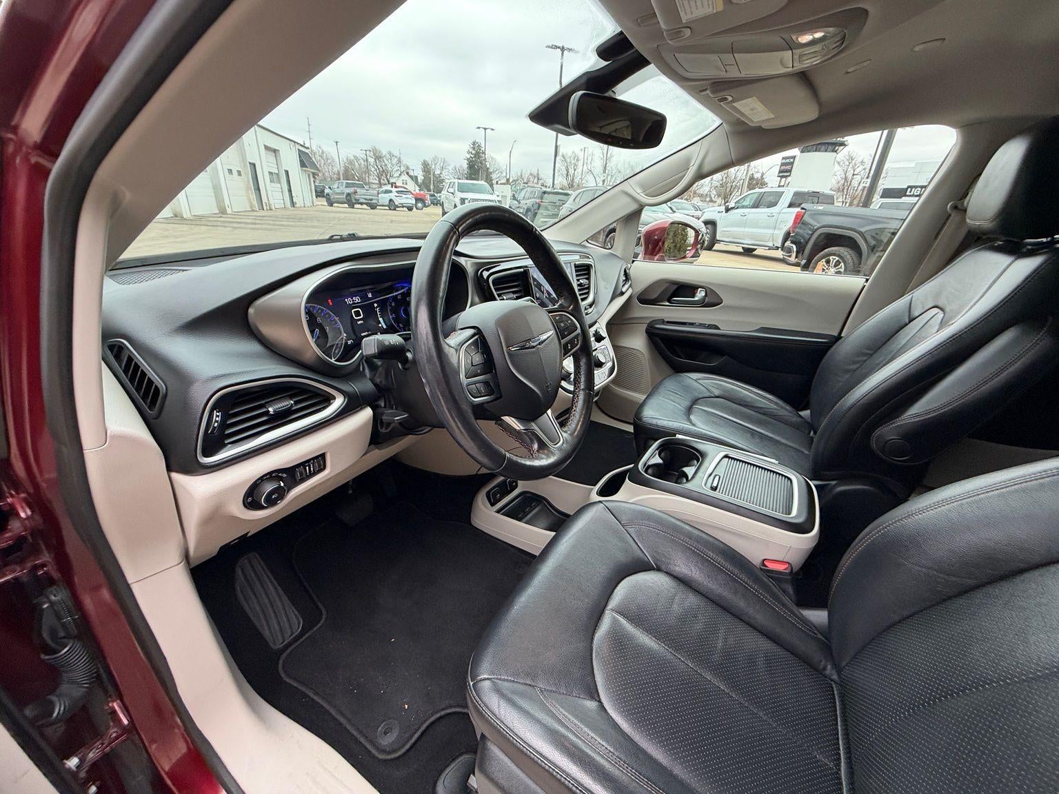 2020 Chrysler Pacifica Touring L Plus