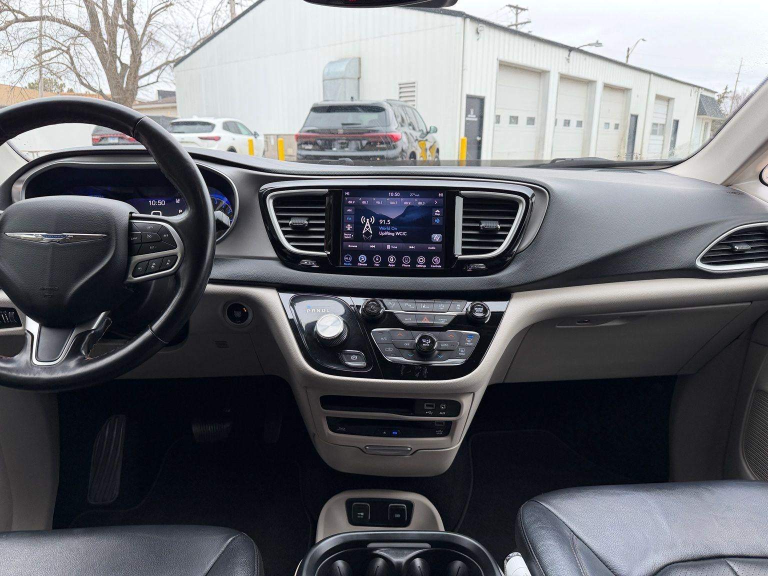 2020 Chrysler Pacifica Touring L Plus