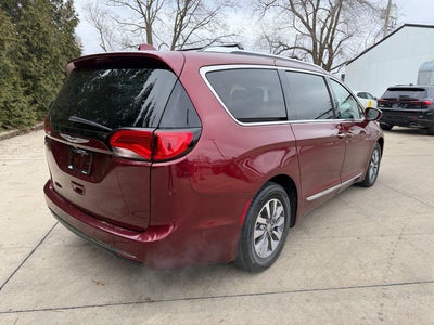 2020 Chrysler Pacifica Touring L Plus